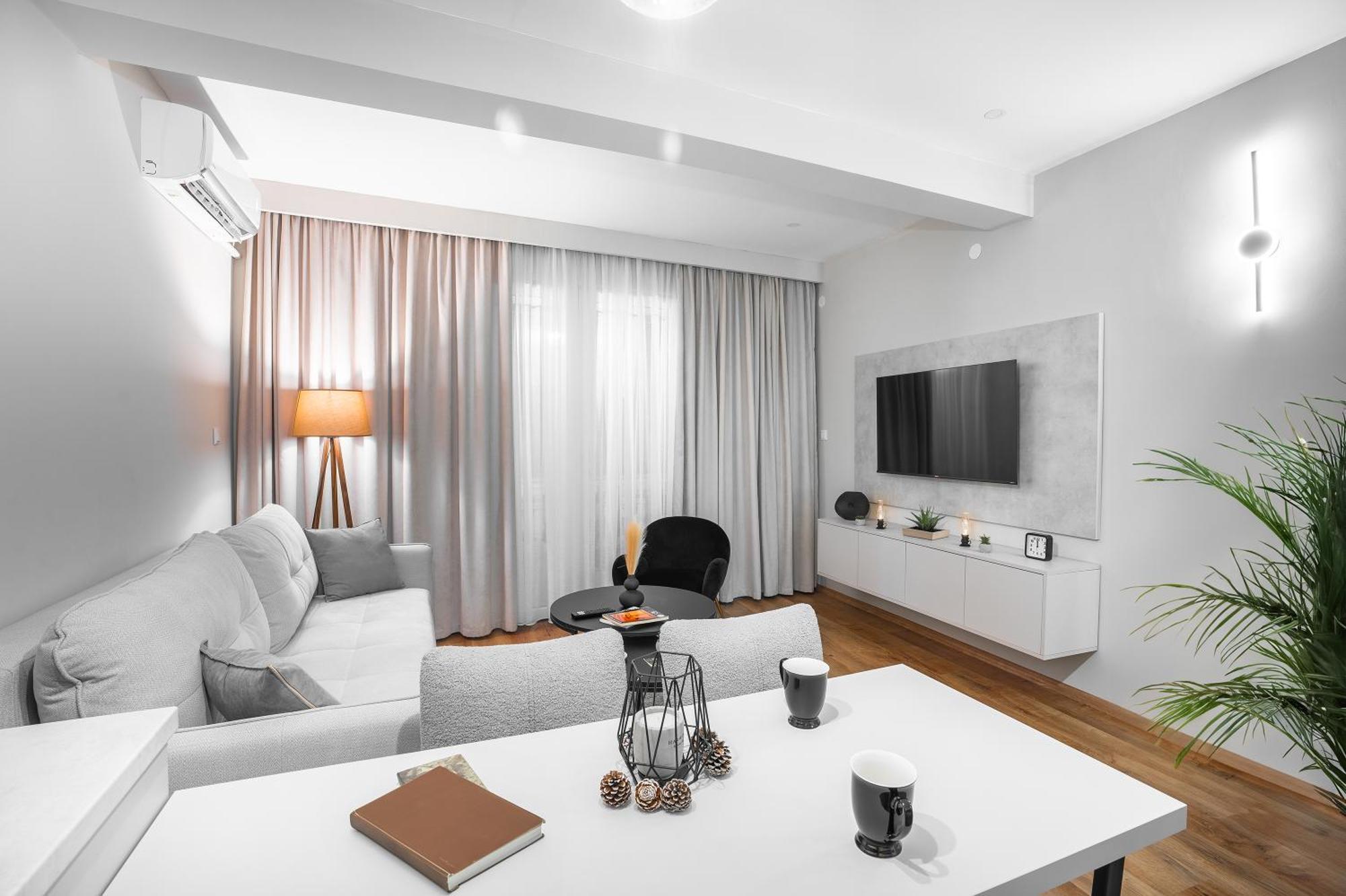 Good Times Luxury Apartments บิโตลา ภายนอก รูปภาพ